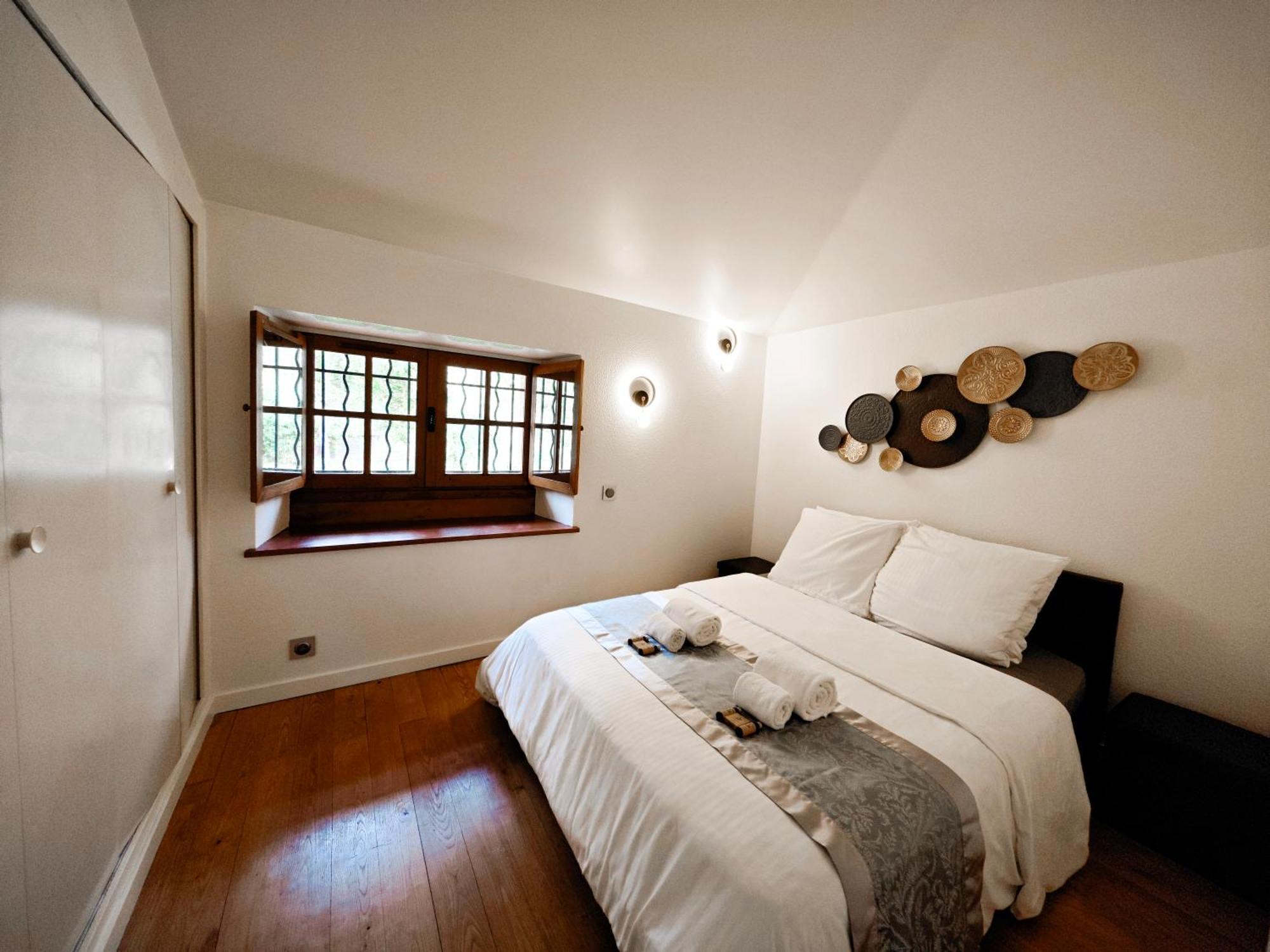 Villa Tagibao Avec Piscine Chauffee Et Spa Lesterps Ngoại thất bức ảnh