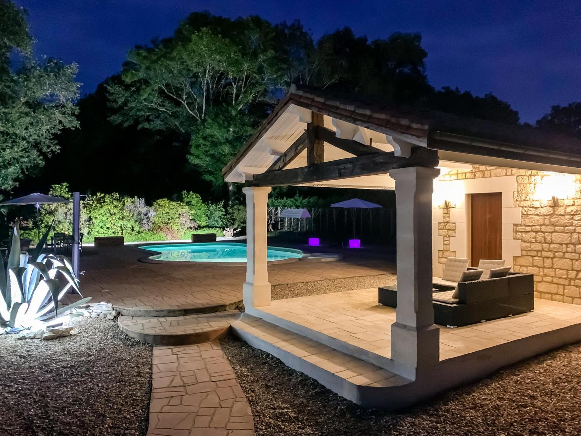 Villa Tagibao Avec Piscine Chauffee Et Spa Lesterps Ngoại thất bức ảnh