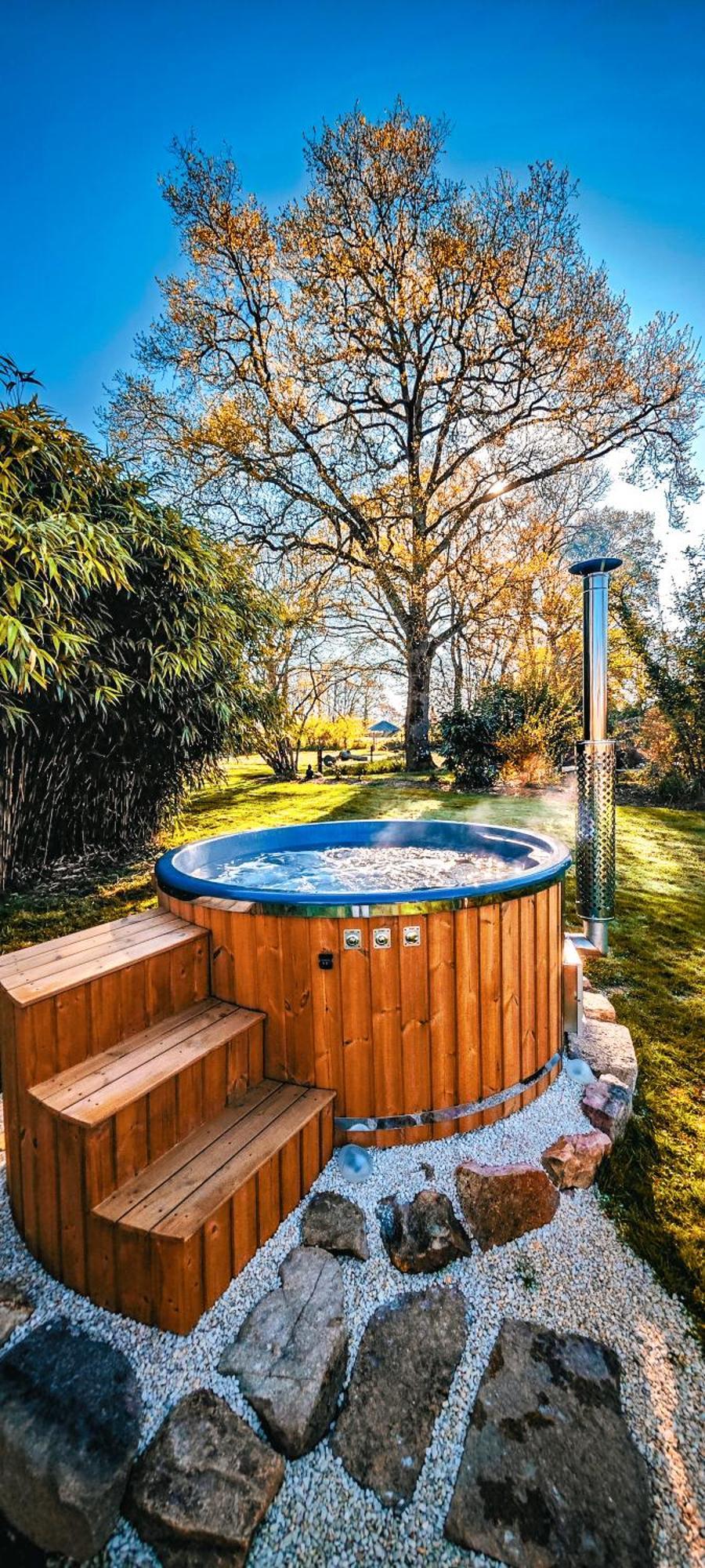 Villa Tagibao Avec Piscine Chauffee Et Spa Lesterps Ngoại thất bức ảnh